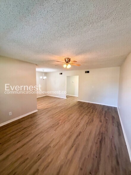 Building Photo - 4455 38th Terrace N