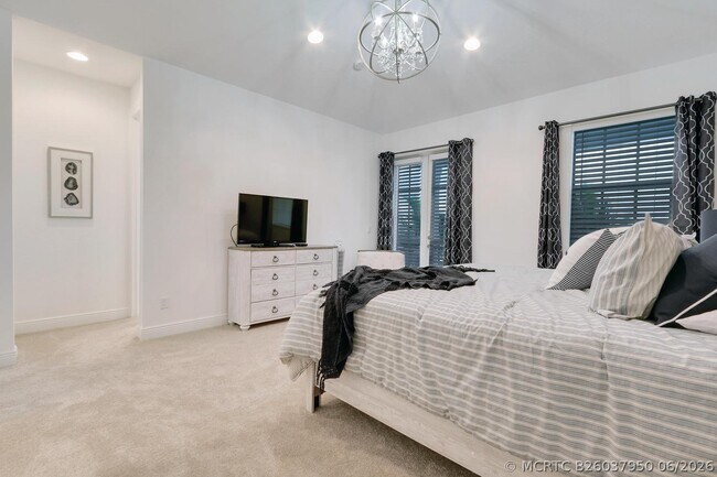 Building Photo - 114 Ocean Breeze Dr