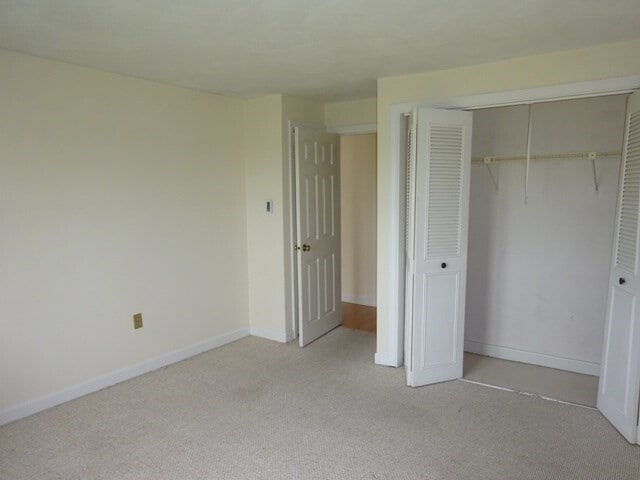 Building Photo - 69 Highview Dr