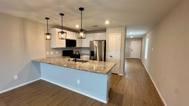 Building Photo - 236 Rustic Ridge Cir