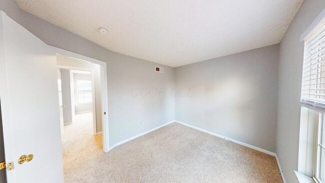 Building Photo - 5854 Haddingtonshire Ln