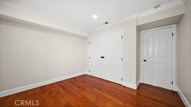 Building Photo - 521 Avenue C