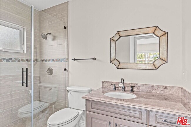 Building Photo - 5027 Ledge Ave