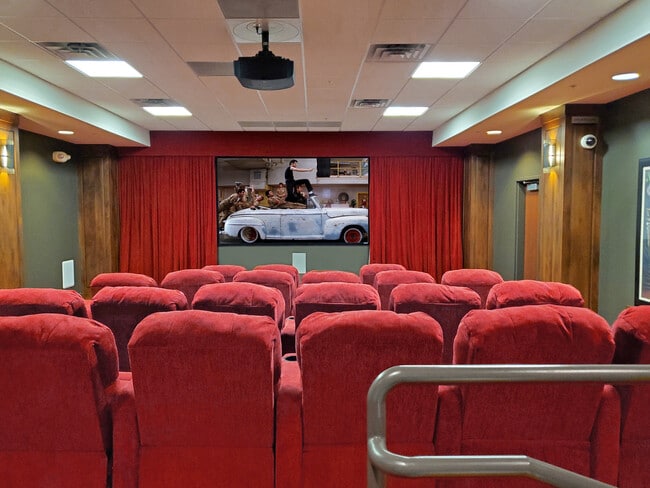 Building Photo - 3401 Arapahoe Ave