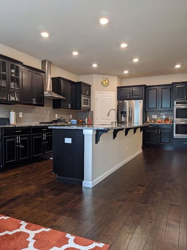 Building Photo - North Creek 4 Bedroom Home