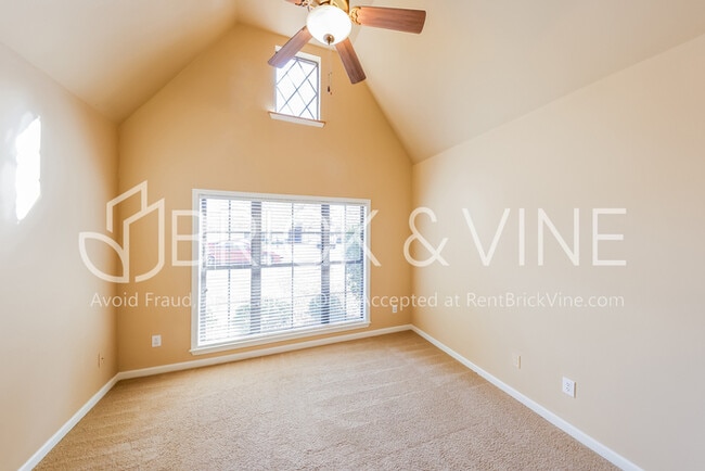 Building Photo - 6101 Cathwick Dr