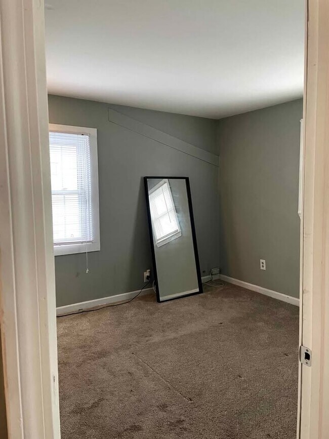 Building Photo - 59 Water St