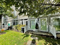 Building Photo - 77-08 Aquatic Dr