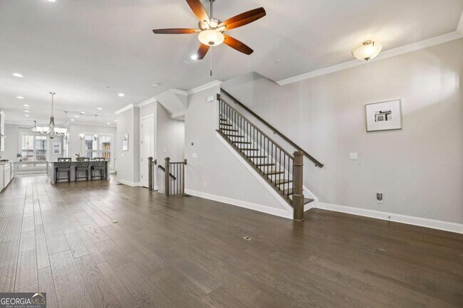 Building Photo - 355 Cricket Ln