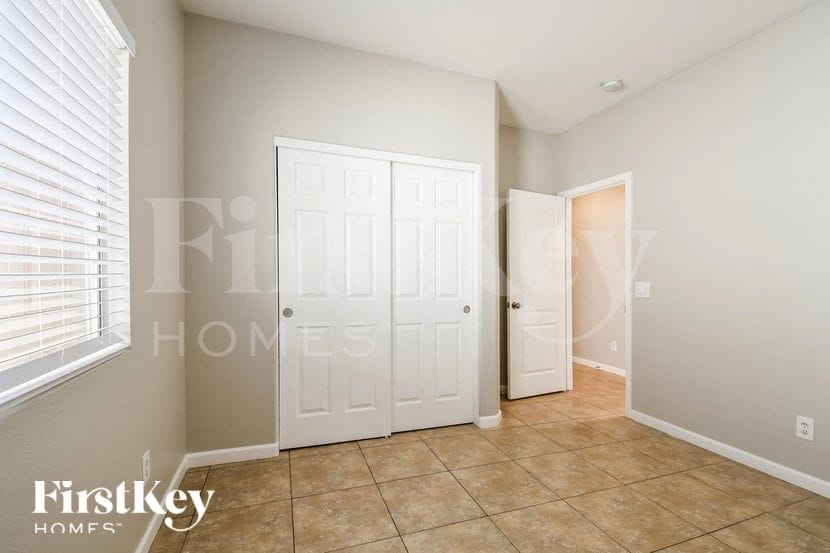 Building Photo - 19819 N 49th Ave