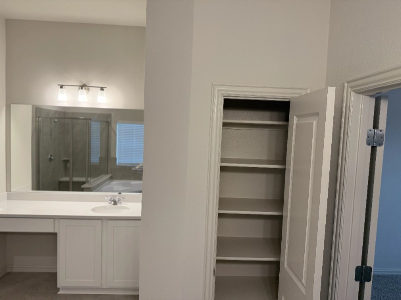 Building Photo - 1312 Staffords Pt