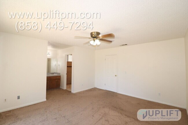 Building Photo - 15938 Caras Ct