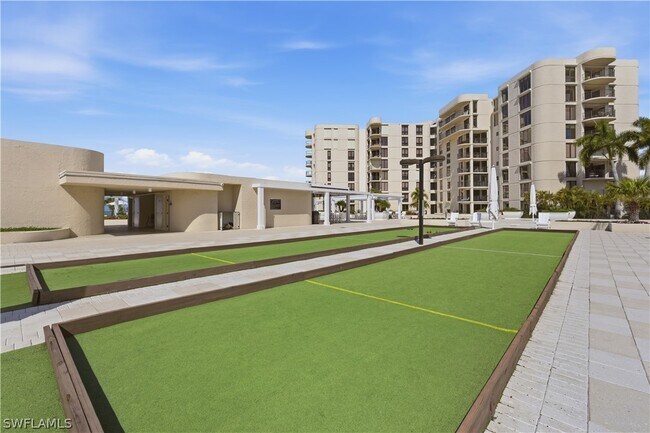 Building Photo - 3115 Gulf Shore Blvd N