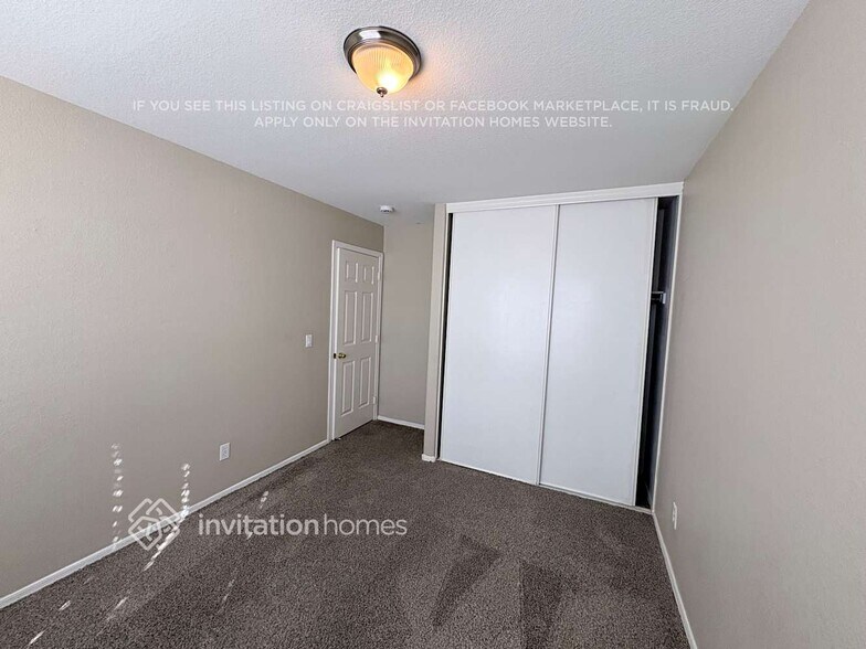 Building Photo - 11360 E Sunland Ave