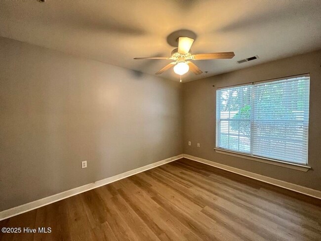Building Photo - 1500 Cadfel Ct