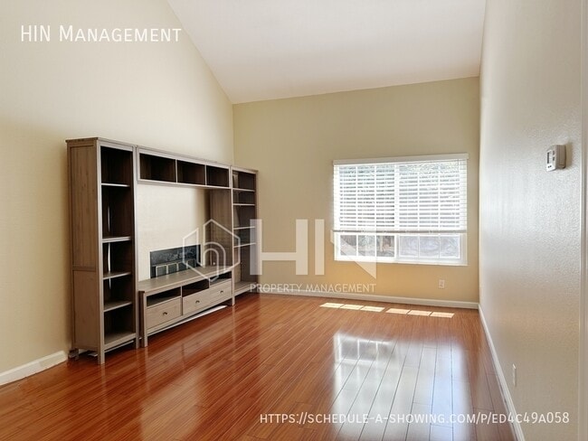 Building Photo - 34379 Benedick Ln