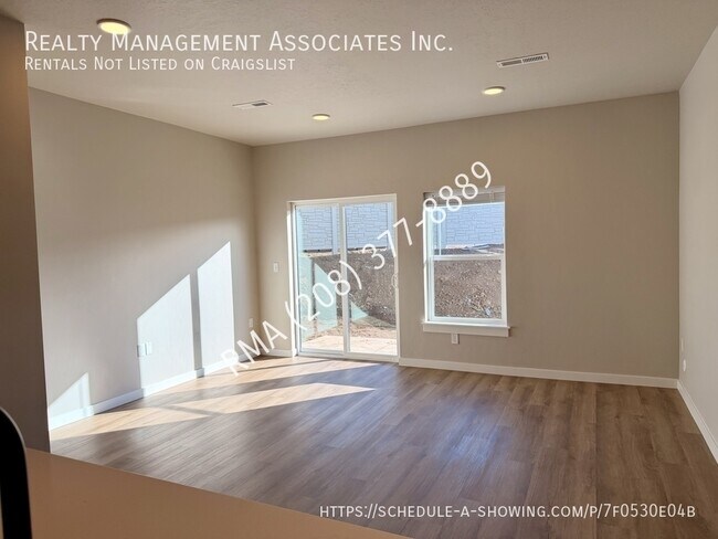 Building Photo - 13809 W Audra Ln