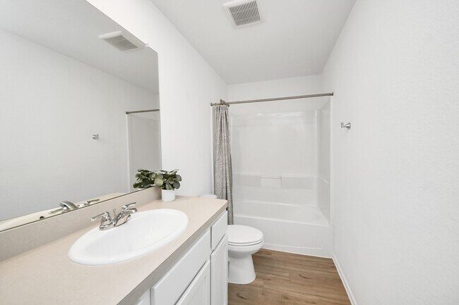 Building Photo - 26915 Wilderye Cv Ln