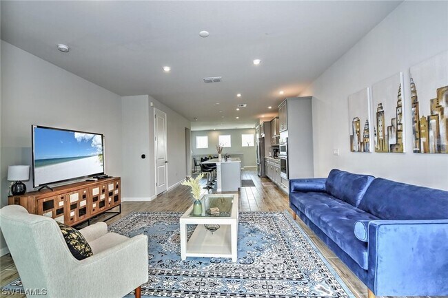 Building Photo - 4713 Arboretum Cir