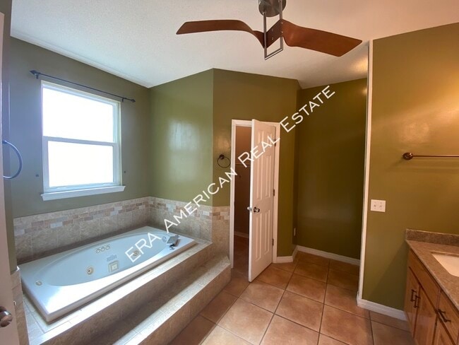 Building Photo - 2080 Biscayne Blvd