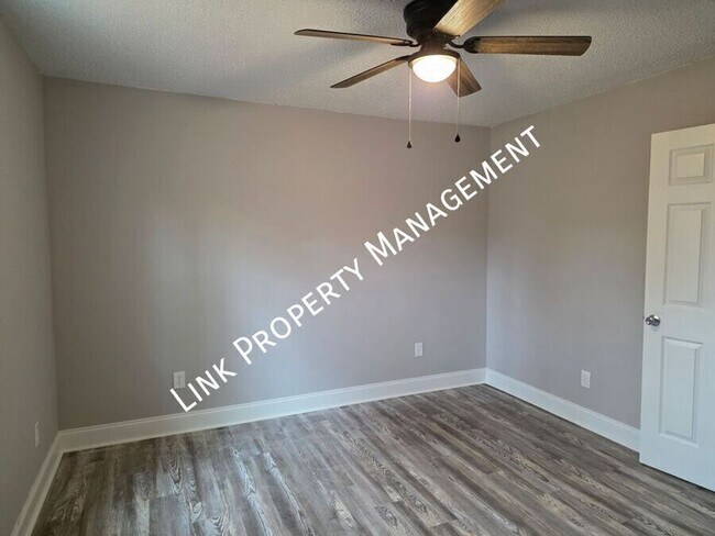 Building Photo - 6108 Ramsey Rd