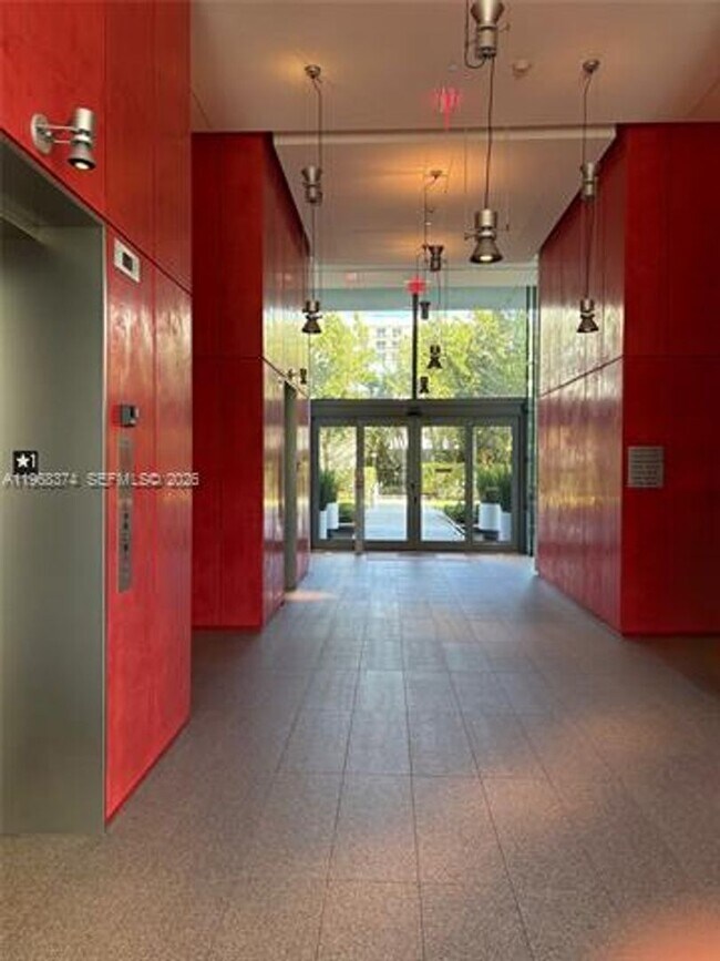 Building Photo - 8701 Collins Ave