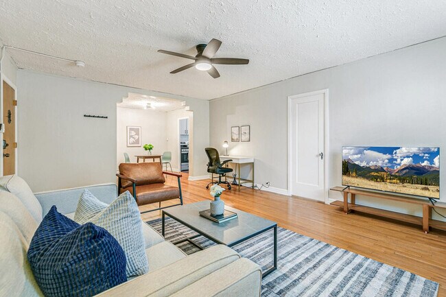 Building Photo - 1666 Detroit St