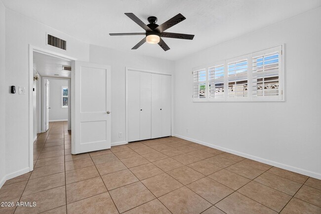 Building Photo - 1007 E Citrus Wy
