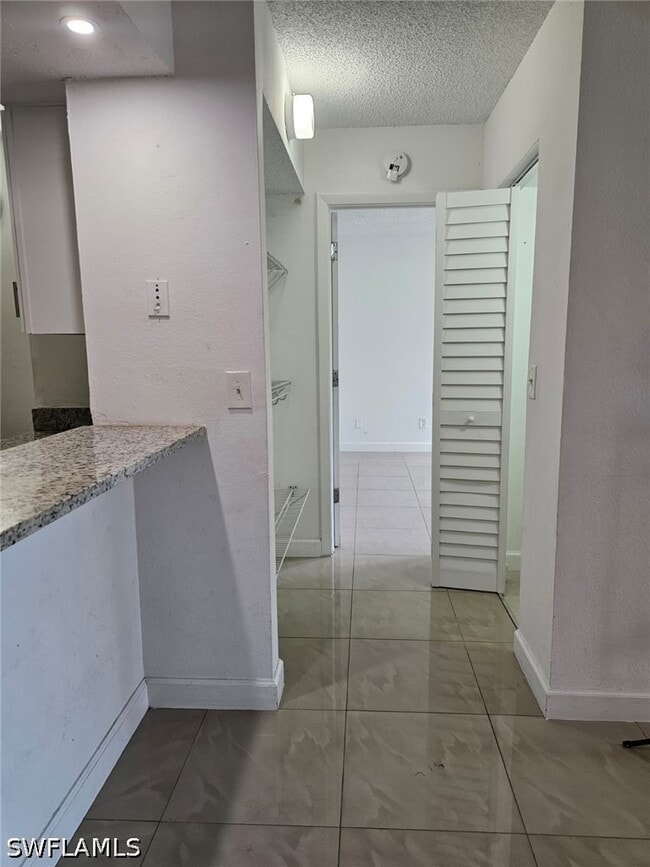 Building Photo - 108 Santa Clara Dr