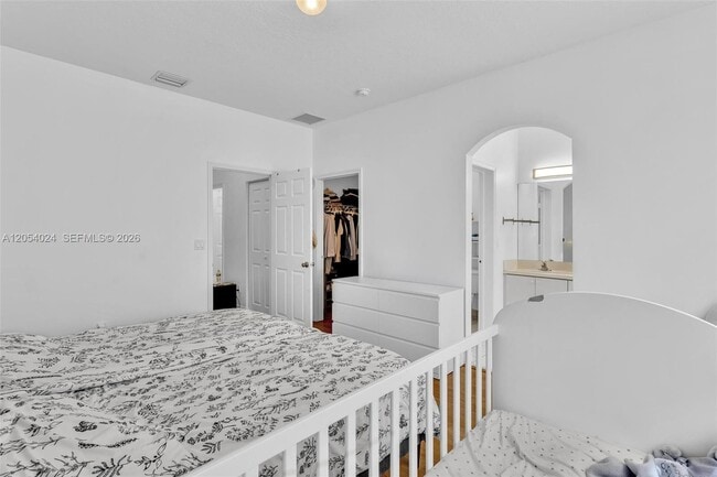 Building Photo - 4978 White Mangrove Way E