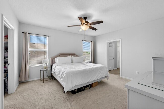 Building Photo - 11176 Leland Groves Dr