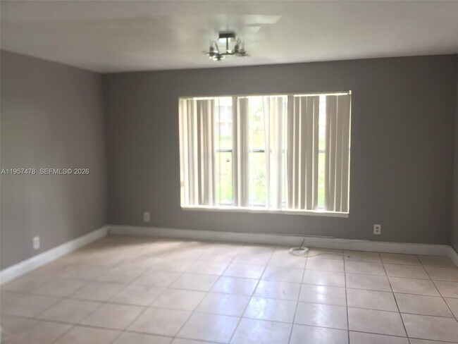 Building Photo - 4090 NW 88th Ave