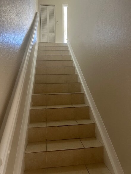 Building Photo - 17106 SW 138th Ct