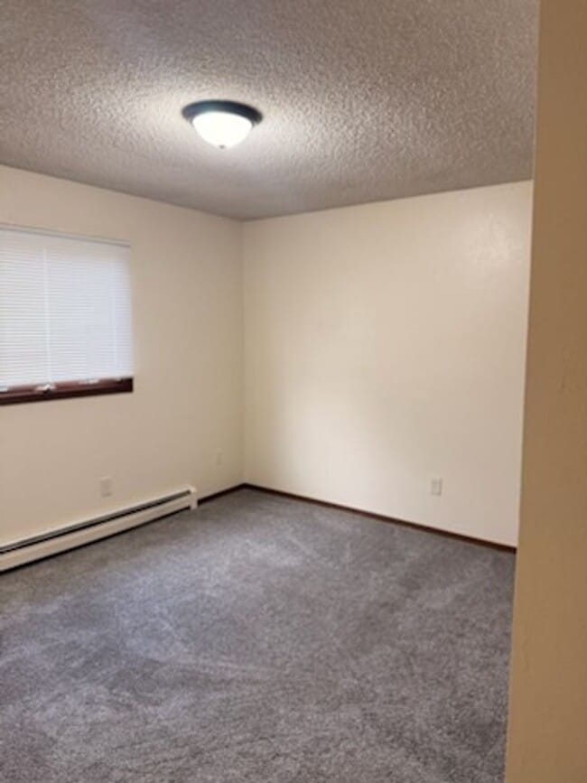 Building Photo - 8533 Shrub Ct