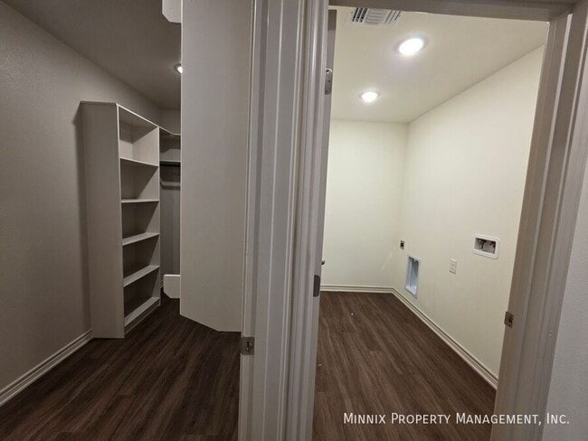 Building Photo - 6009 Kauffman Dr