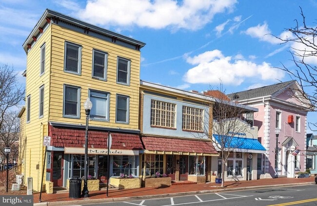 Building Photo - 549 Florida Ave