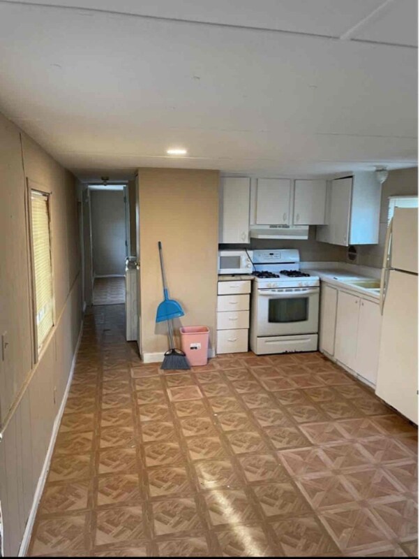 Primary Photo - 2601 Wilson Rd