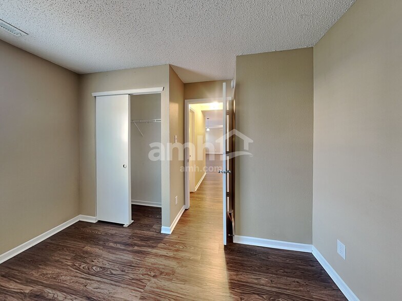 Building Photo - 14397 Cuppola Dr