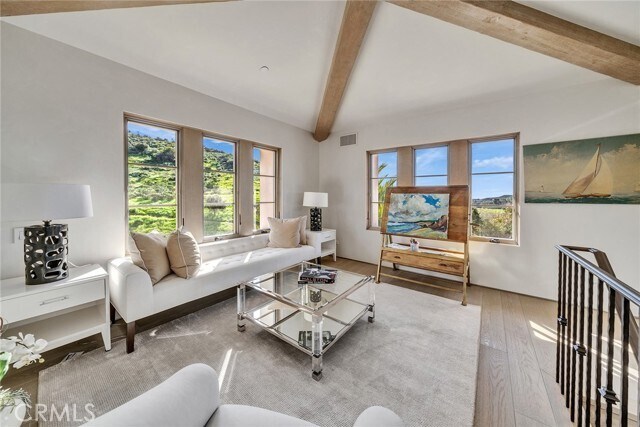 Building Photo - 64 Canyon Creek