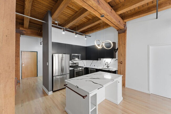 Building Photo - 1133 S Wabash Ave