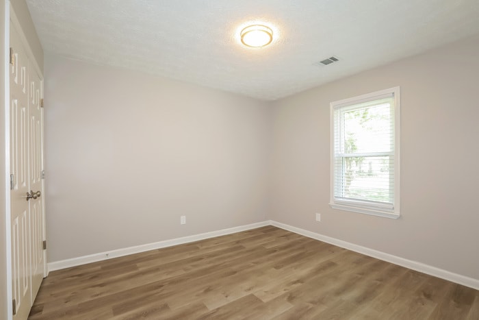 Building Photo - 669 Brooke Manor Ct