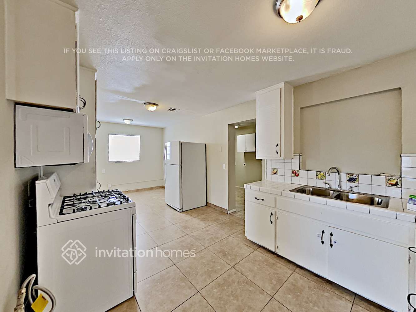 Building Photo - 4126 N Mitchell St