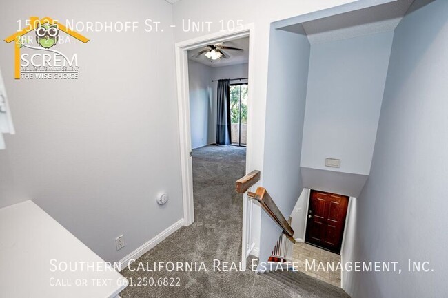 Building Photo - Two Bedroom Townhouse with Dual Master Sui...