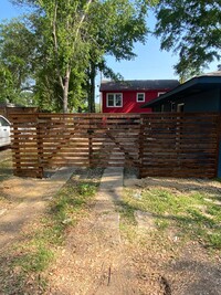 Building Photo - 3737 Maywood Ave