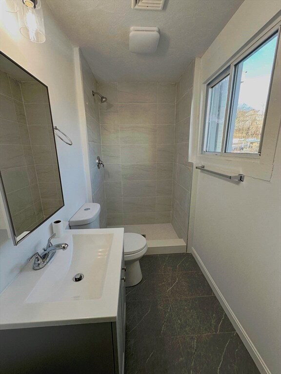 Building Photo - 126 Lincoln St