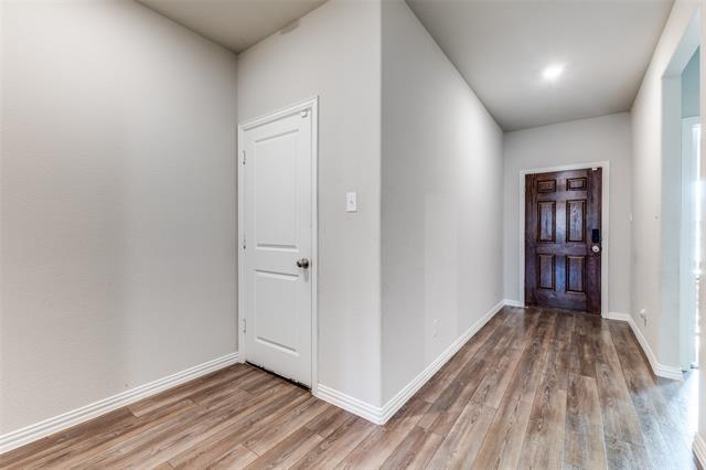 Building Photo - 2408 Buchanan Ln