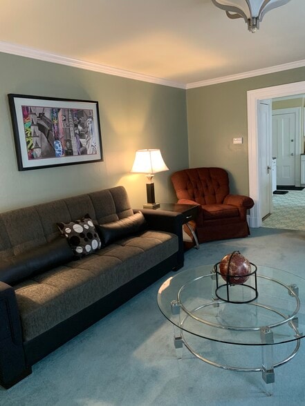 Building Photo - 39 Ohio St