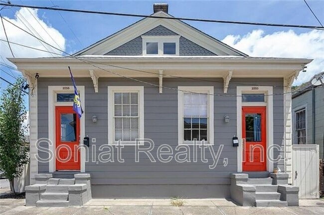 Primary Photo - 3253 Annunciation St