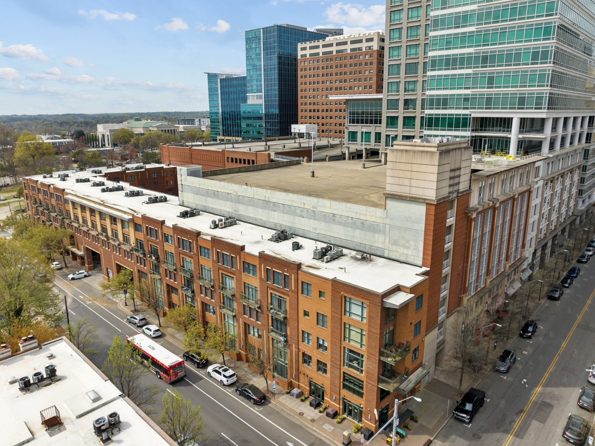 Building Photo - 444 S Blount St