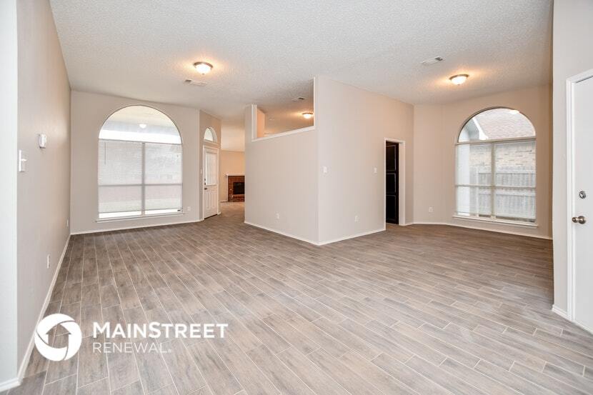Building Photo - 2406 Garden Creek Dr